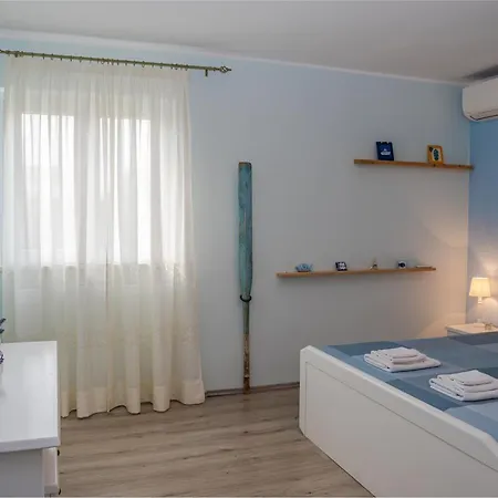 Doris Apartment *